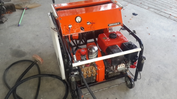 ปั้มฉีดยา อัดฉีด