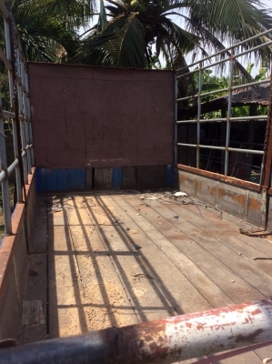 ขาย รถ6กลางมีคอก สภาพพร้อมใช้งาน ขาย รถ6กลางมีคอก สภาพพร้อมใช้งาน