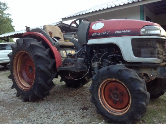 ขายรถไถยันม่าร์35แรง รถสภาพพร้อมใช้งาน  สนใจโทรติดต่อครับ