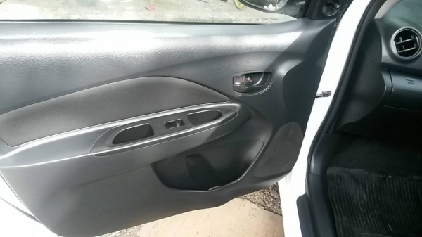 ขายวีออส ตัวเจ ปี2012 พร้อมใช้งาน รถ ขี่ดีปกติ แต่รถเคยเกิดอุบัติเหตุ ที่สโพก ช้ายขวา  เล่มทะเบียนแจ้งว่ารถเคยแจ้งจอด เหมาะสำหรับคนเอาไปใช้ ขายแค่185000บาท0896069238