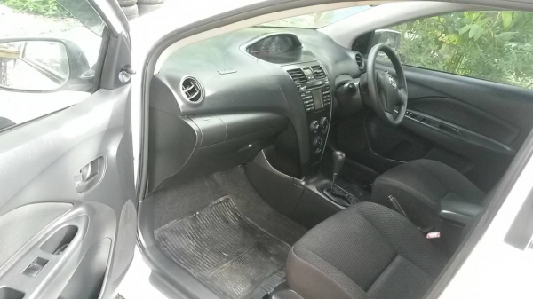 ขายวีออส ตัวเจ ปี2012 พร้อมใช้งาน รถ ขี่ดีปกติ แต่รถเคยเกิดอุบัติเหตุ ที่สโพก ช้ายขวา  เล่มทะเบียนแจ้งว่ารถเคยแจ้งจอด เหมาะสำหรับคนเอาไปใช้ ขายแค่185000บาท0896069238