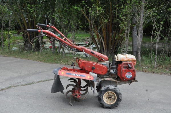 ขายรถพรวนดินyanmar สภาพสวยเดิมจากญี่ปุ่น มีเกียร์ 15,000เท่านั้น ขายรถพรวนดินyanmar สภาพสวยเดิมจากญี่ปุ่น มีเกียร์ 15,000เท่านั้น