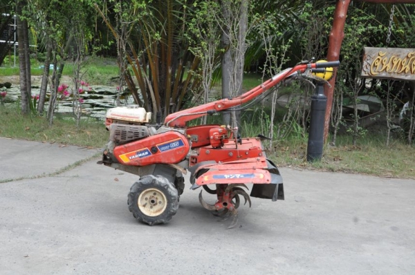 ขายรถพรวนดินyanmar สภาพสวยเดิมจากญี่ปุ่น มีเกียร์ 15,000เท่านั้น ขายรถพรวนดินyanmar สภาพสวยเดิมจากญี่ปุ่น มีเกียร์ 15,000เท่านั้น