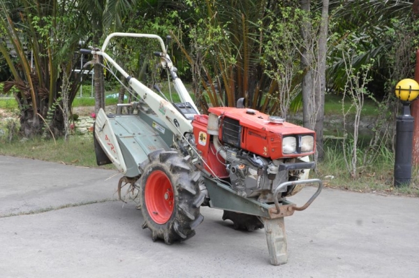 ขายรถพรวนดินyanmar YH700 สภาพสวยเดิมจากญี่ปุ่น มีเกียร์ 28,000เท่านั้น