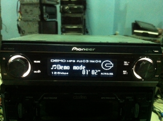Pioneer DEH-P80RSII รุ่นท็อป MP3 CD FMคลื่นไทย EQ16แบน Prosecer มือ2 r Pioneer DEH-P80RSII รุ่นท็อป MP3 CD FMคลื่นไทย EQ16แบน Prosecer มือ2 r