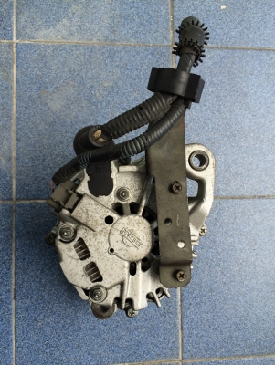 ขายไดร์ชาร์จ Nissan SR20