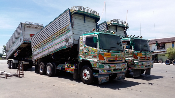 ฝากขายรถฮีโน320ปี50พ่วงแม่ลูกดั้มเนียมอู่สสมบัติ