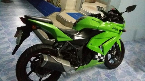 ขาย ninja250 ปี2009 59,000 บาท