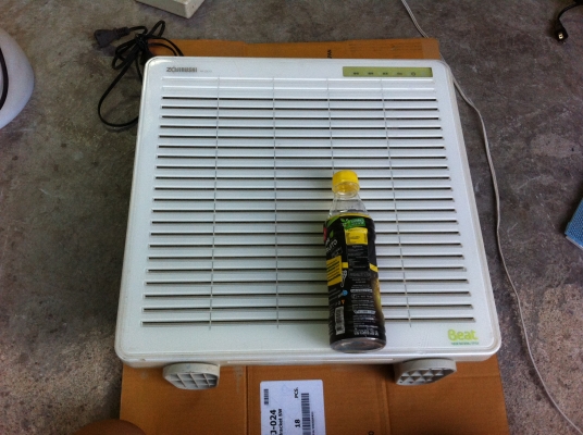 เครื่องฟอกอากาศ ZOJIRUSHI จากญี่ปุ่น ใช้ไฟ 100 V. กินไฟแค่ 50 W.