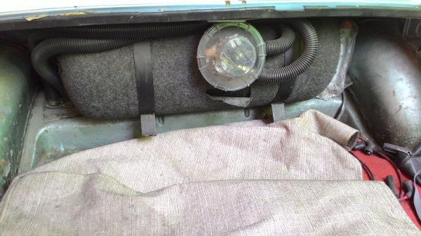 ด่วน!!!ขาย รถยุโรป Simca รุ่น1501 ทะเบียนโอน ภาษีขาด56 ขายถูก28,000 ติดแก๊สแล้ว เครื่องมิตซู4g32แน่นๆ วิ่งไกลสบาย รถผุตามสภาพ ภายในโอเค โนแอร์ รถอยู่นนทบุรี 0995273611ชาวี