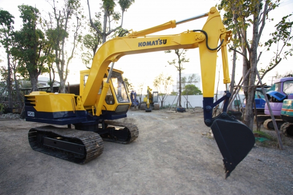 ขายแม็คโค ติดต่อ 086-775-7900, 086-324-1992 ขายแม็คโค ติดต่อ 086-775-7900, 086-324-1992