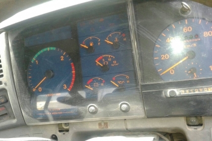 สิบล้อหัวลาก HiNO~SSF1LAโปรเฟรีย 335 แรง 2เพา สภาพพร้อมใช้งาน เล่มทะเบียนพร้อมโอน