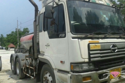 สิบล้อหัวลาก HiNO~SSF1LAโปรเฟรีย 335 แรง 2เพา สภาพพร้อมใช้งาน เล่มทะเบียนพร้อมโอน