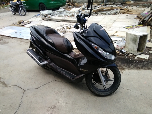ขาย pcx 125 เครื่องดี แต่งสวย โอนได้ ภาษีไม่ขาด 35,000 ขาย pcx 125 เครื่องดี แต่งสวย โอนได้ ภาษีไม่ขาด 35,000