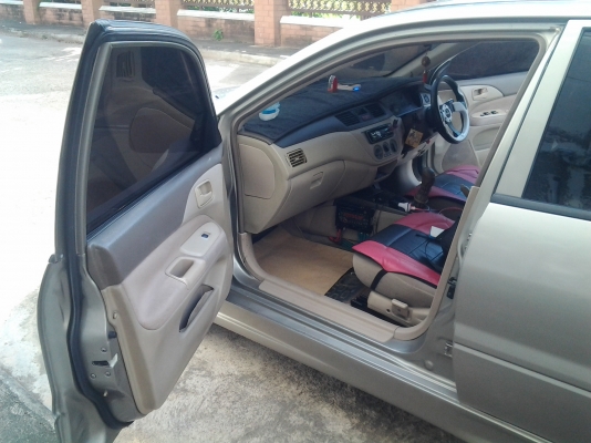 รถเก๋งสวยๆพร้อมใช้คับ รถเก๋งสวยๆพร้อมใช้คับ