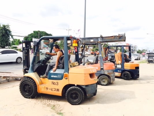 ขายส่งรถโฟลคลิฟท์ นำเข้าจากญี่ปุ่น 100\% รับประกัน 6 เดือน ( SPECS JAPAN )  นำเข้าจากญี่ปุ่น  ไม่เคยใช้งานในเมืองไทย
