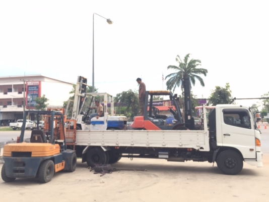 ขายส่งรถโฟลคลิฟท์ นำเข้าจากญี่ปุ่น 100\% รับประกัน 6 เดือน ( SPECS JAPAN )  นำเข้าจากญี่ปุ่น  ไม่เคยใช้งานในเมืองไทย