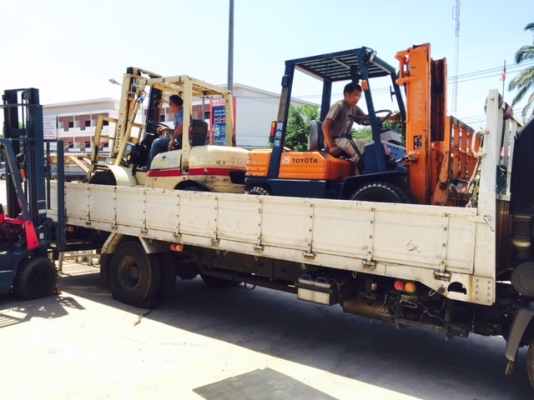 ขายส่งรถโฟลคลิฟท์ นำเข้าจากญี่ปุ่น 100\% รับประกัน 6 เดือน ( SPECS JAPAN )  นำเข้าจากญี่ปุ่น  ไม่เคยใช้งานในเมืองไทย