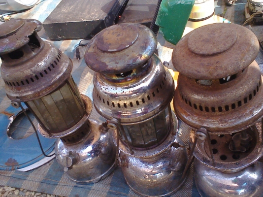 ตะเกียงเจ้าพายุรุ่นเก่า