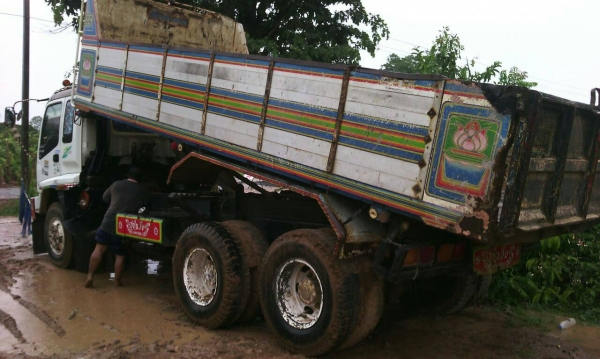 ขายเดกก้าเเท้ๆปี 48 เครื่อง 200 เเรง สวยๆๆ เงิดสดอย่างเดียว