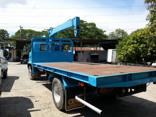 ขาย 6ล้อใหญ่ ISUZU Rocky ติดเครน 4ตัน สภาพสวยๆ