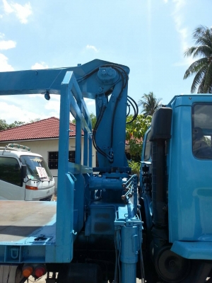 ขาย 6ล้อใหญ่ ISUZU Rocky ติดเครน 4ตัน สภาพสวยๆ