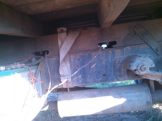 หกล้อ อีซูซุ TL88 เกียร์สาย ช่วง 3.20ม สภาพสวยบางเดิม เครืองไม่หลวมดีมาก วิ่งทางไกลสะบาย^เล่มทะเบียน ภาษีเต็ม พร้อมโอน**ราคา149,000บ**ครับท่าน