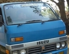 หกล้อ อีซูซุ TL88 เกียร์สาย ช่วง 3.20ม สภาพสวยบางเดิม เครืองไม่หลวมดีมาก วิ่งทางไกลสะบาย^เล่มทะเบียน ภาษีเต็ม พร้อมโอน**ราคา149,000บ**ครับท่าน