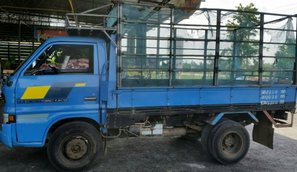 หกล้อ อีซูซุ TL88 เกียร์สาย ช่วง 3.20ม สภาพสวยบางเดิม เครืองไม่หลวมดีมาก วิ่งทางไกลสะบาย^เล่มทะเบียน ภาษีเต็ม พร้อมโอน**ราคา149,000บ**ครับท่าน