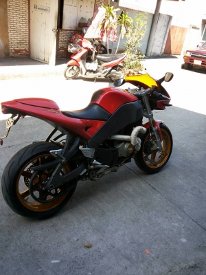 ขาย-แลก เทริน Buell Xb12r สรรพสามิตแท้ๆ  สภาพสวย สีเดิม เครื่องชัวส์ๆ เสียงลั่นสะใจคับ ขับสนุกมาก ระบบไฟใช้ได้ทุดจุด  ยางหน้า-หลังใหม่ๆ อกไก่มีให้คับ  ขอขาย 200000 ถ้วนคับ  รายละเอียดเพิ่มเติมโทรมาคับ 0903120561 Line: nooksh. ยินดีตอบทุกคำถามคับ