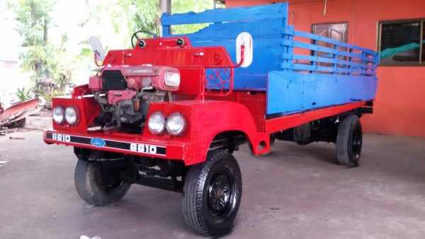 ขายรถอีแต๋น  ราคา65000บาท  คัชชีหน้า4 บรรณทุกได้3-4ตัน เครื่องอีที95 พร้อมใช้งานรถอยู่ว้งบัว อคลองขลุง จ กำแพงเพชรสนใจ โทร0813655997อำพร พาเจริญราคานื้ยังต่อรองได้อืกนะครับ