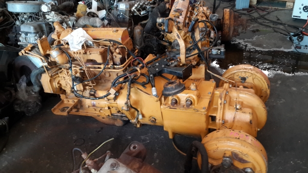 ขายเครื่องยนต์ komatsu 4d95 มือสองญี่ปุ่น