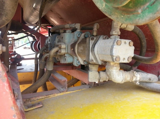 ขายรถเกี่ยวข้าว เกษตรพัฒนา อุ้ม2.5ตัน เครื่อง195เทอร์โบ สภาพพร้อมใช้งาน ช่วงล่างดี ทำงานเร็วได้ทุกระบบ สนใจโทร 090-8588220คุณนะ 093-3258446คุณบิว ID:narong498 หรือเข้าดูสินค้าอื่นๆได้ที่ www.truck.in.th/498 หรือเพจFacebook ณรงค์ ซื้อขายรถมือสอง (เว็บไซต์ส