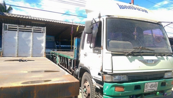 10ล้อ FL3H ห้างแท้ เครื่อง 195 ยาว 7.20 คัสซีดีทั้งเส้นขายตัดตามสภาพ คับ