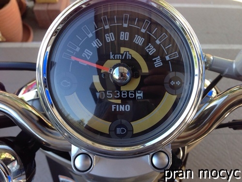 New fino fi สีน้ำตาลเทา รุ่นPremium ไมล์5386กม.รถปี2015