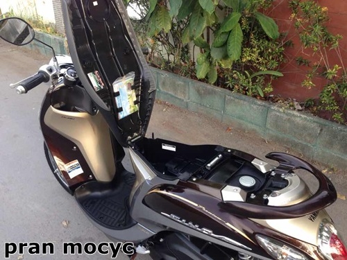 New fino fi สีน้ำตาลเทา รุ่นPremium ไมล์5386กม.รถปี2015