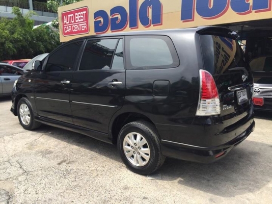 TOYOTA INNOVA 2.0 V เกียAT สีดำ ปี10 TOYOTA INNOVA 2.0 V เกียAT สีดำ ปี10