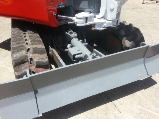 รถขุดเล็ก Takeuchi Tb007 นำเข้าญี่ปุ่น รถขุดเล็ก Takeuchi Tb007 นำเข้าญี่ปุ่น