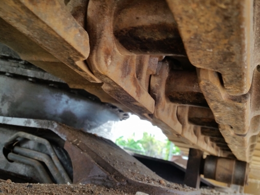 ขายราคาพิเศษรถแบคโฮ K905 ยีห้อ KOBELCO รถเก่านอก ไม่เคยผ่านการใช้งานในไทย