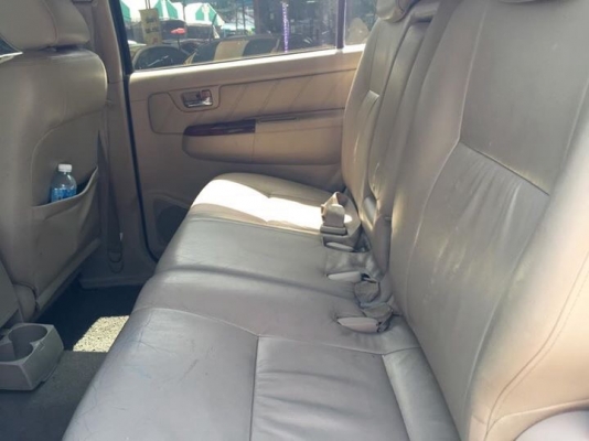 TOYOTA FORTUNER 3.0 4WD ปี08 เกียAT