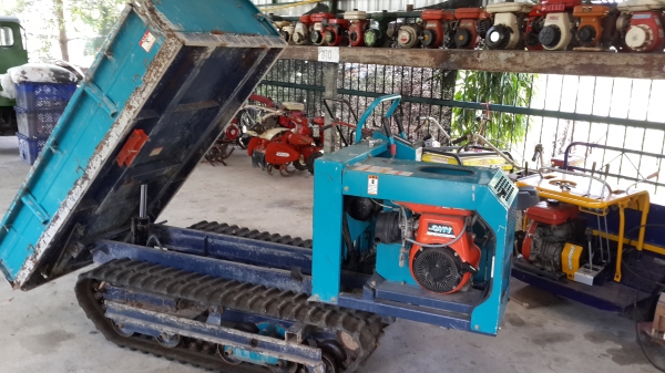 รถบรรทุกการเกษตรและก่อสร้าง