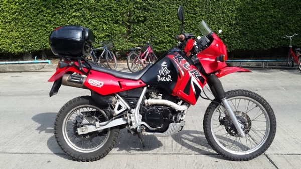 วุฒิ นนบุรี ขาย KLR650cc. รถสภาพเดิมๆพร้อมลุยอินวอย/สรรพสารมิตร