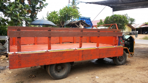 ขายรถบรรทุกหกล้อเครื่องอีสุสุ85แรง ช่วงล่างอีสุสุ100แรง วิ่งข้าว วิ่งมัน บรรทุกพืชผลการเกษตรทุกชนิดได้ เช็คแล้วพร้อมใช้ ส่งฟรี