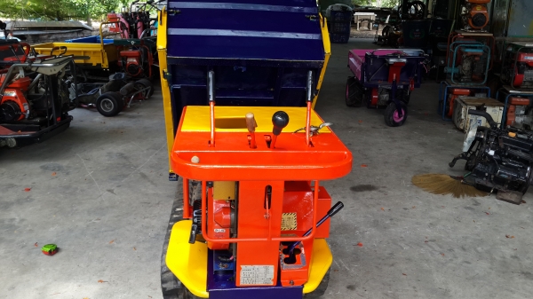 รถบรรทุกการเกษตรและก่อสร้าง