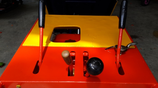 รถบรรทุกการเกษตรและก่อสร้าง