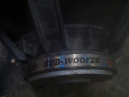 ลำโพง 15 นิ้ว  1  ตัว  ขอแค่ 500 บาท พร้อมส่ง โทร 0955308436