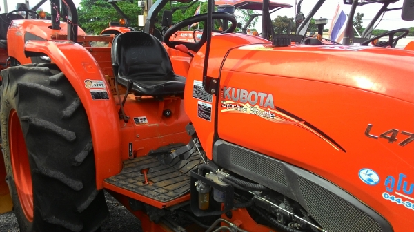 แทรกเตอร์มือ 2 รุ่น L4708SP