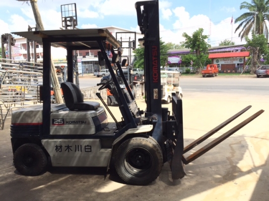ขายฟอร์คลิฟต์ KOMUTSU FD25-11 , เครื่องยนต์ดีเซล,เสาสูง 4 เมตร , เกียร์คลัทร์ , HINGFORK , งาปรับคว่ำหงายได้ , รถใช้งานมา 6000 กว่า ช.ม ( SPECS JAPAN ) สภาพพร้อมใช้งาน ++ เดิมแท้จากญี่ปุ่น ขายฟอร์คลิฟต์ KOMUTSU FD25-11 , เครื่องยนต์ดีเซล,เสาสูง 4 เมตร , เกียร์คลัทร์ , HINGFORK , งาปรับคว่ำหงายได้ , รถใช้งานมา 6000 กว่า ช.ม ( SPECS JAPAN ) สภาพพร้อมใช้งาน ++ เดิมแท้จากญี่ปุ่น