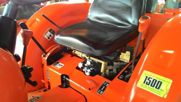 ขายรถไถ KUBOTA L3008 พร้อมดันหน้า ราคา 285,000 อ.แกลง จ.ระยอง สอบถาม 0818618678 id line= carbonthai