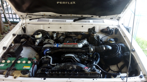 ขาย TOYOTA HILUX YN106 4 ประตู คานแข็ง 4wd